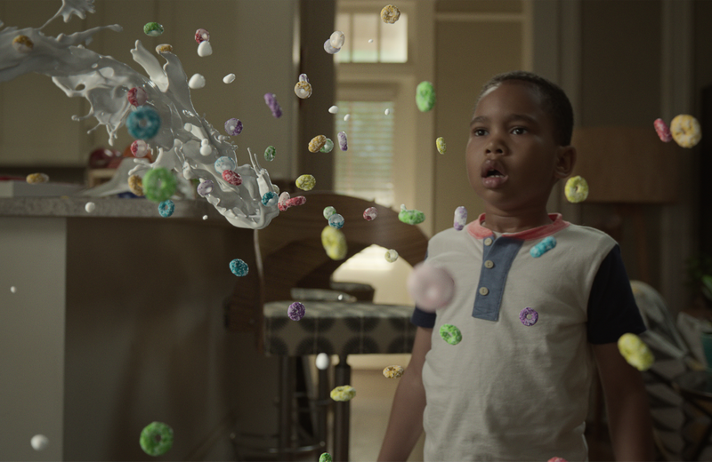 Illustration for article titled Single parenting looks significantly harder in the first images of Netflix's sci-fi drama Raising Dion